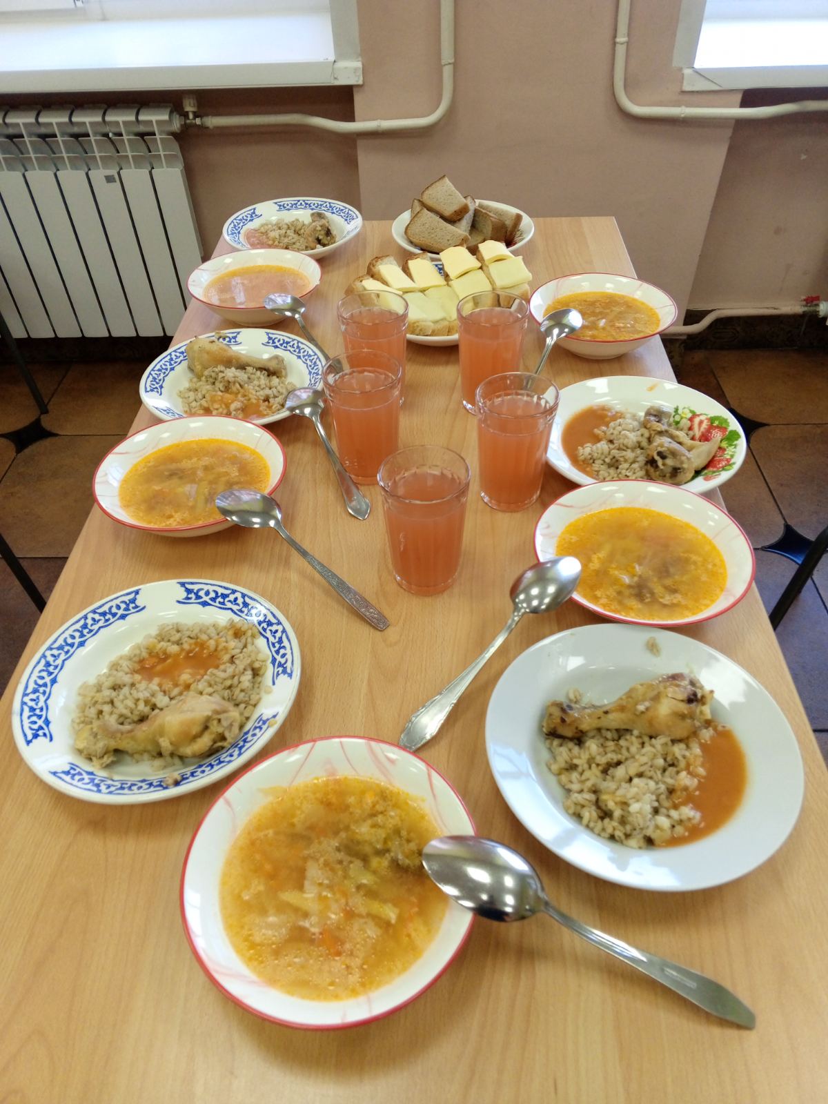 Меню и фото блюд.