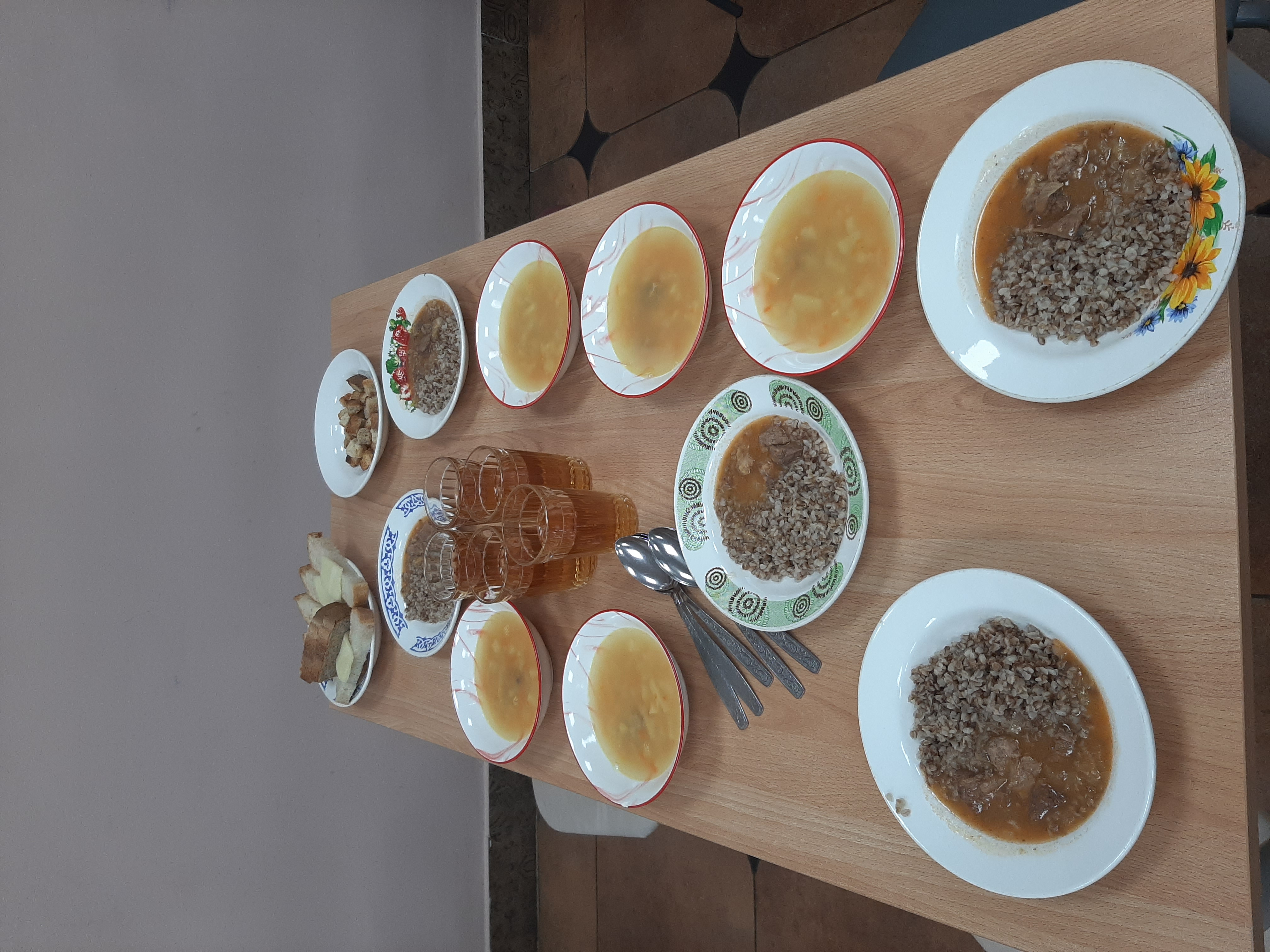 Меню и фото блюд.