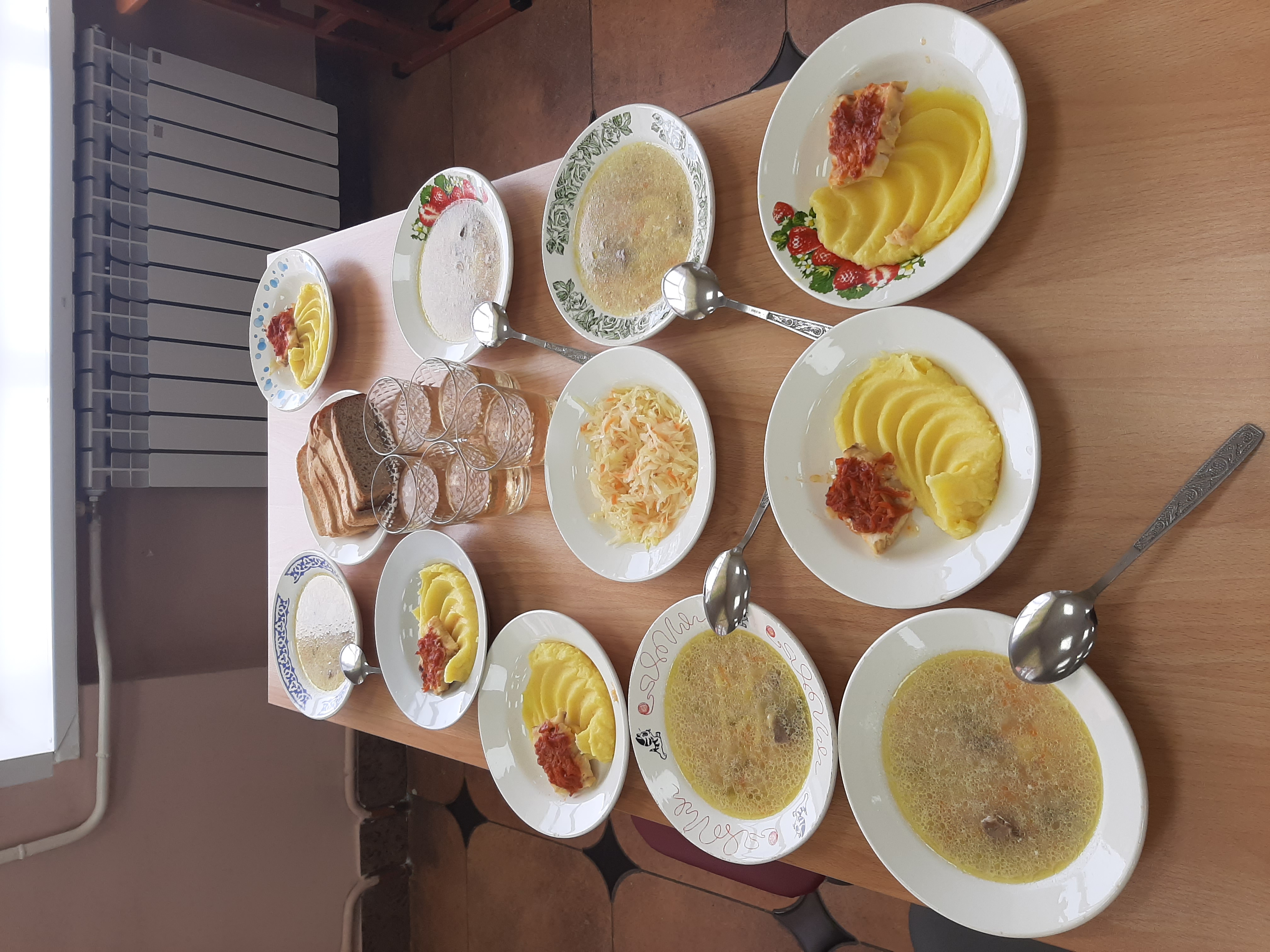 Меню и фото блюд.