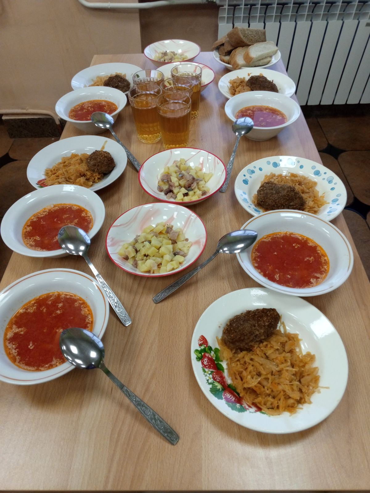 Меню и фото блюд.